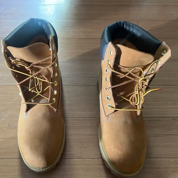 Timberland TB010061 713 Wheat Nubuck 6 Inch Premium Waterproof Boots Size 7.5 - Picture 4 of 8